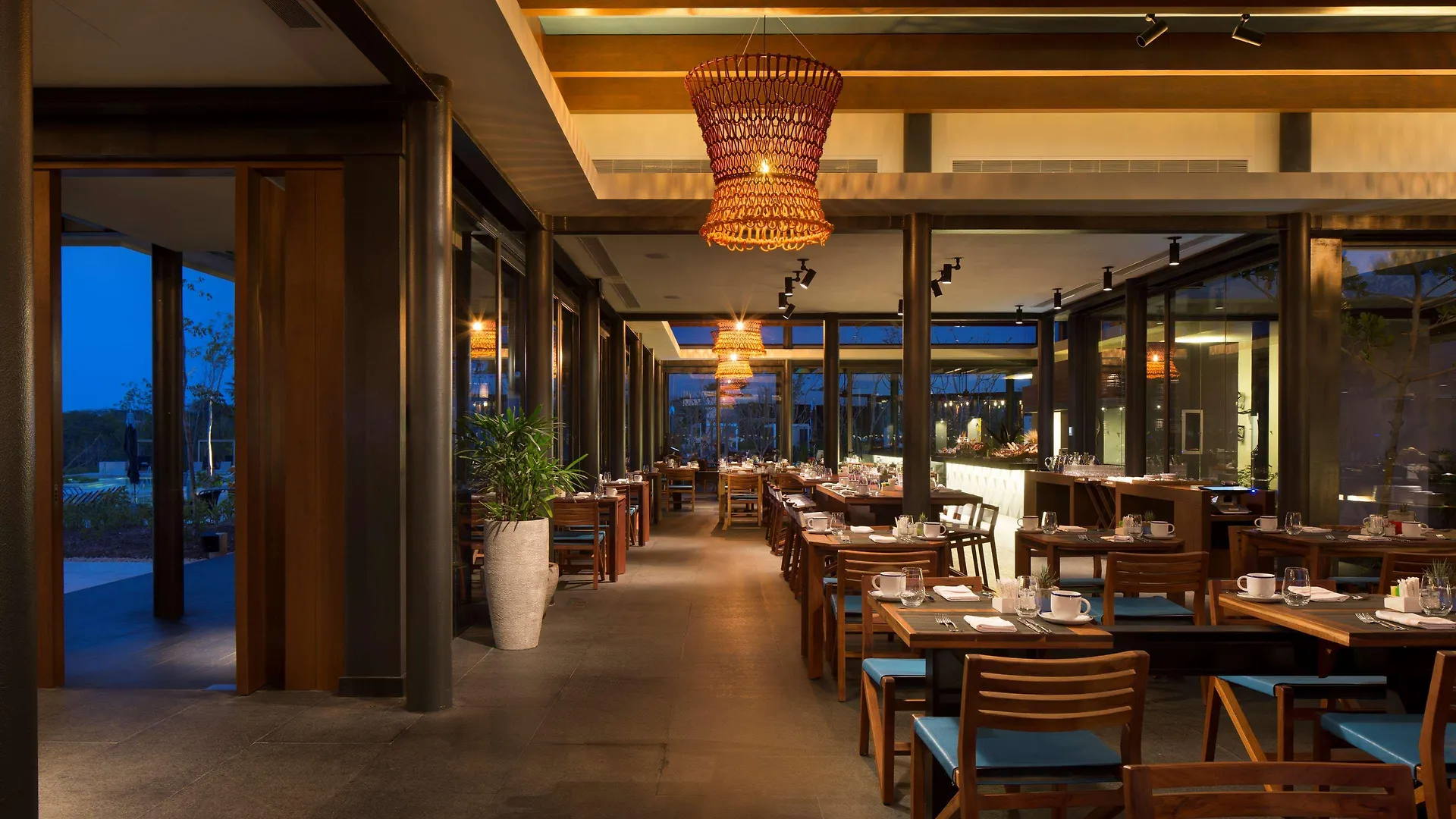 Andaz Mayakoba Resort Riviera Maya, By Hyatt El Marlyn Azul